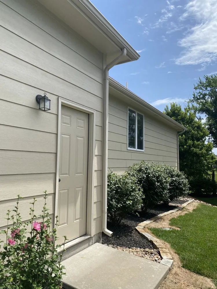 Slide of A-R Roofing