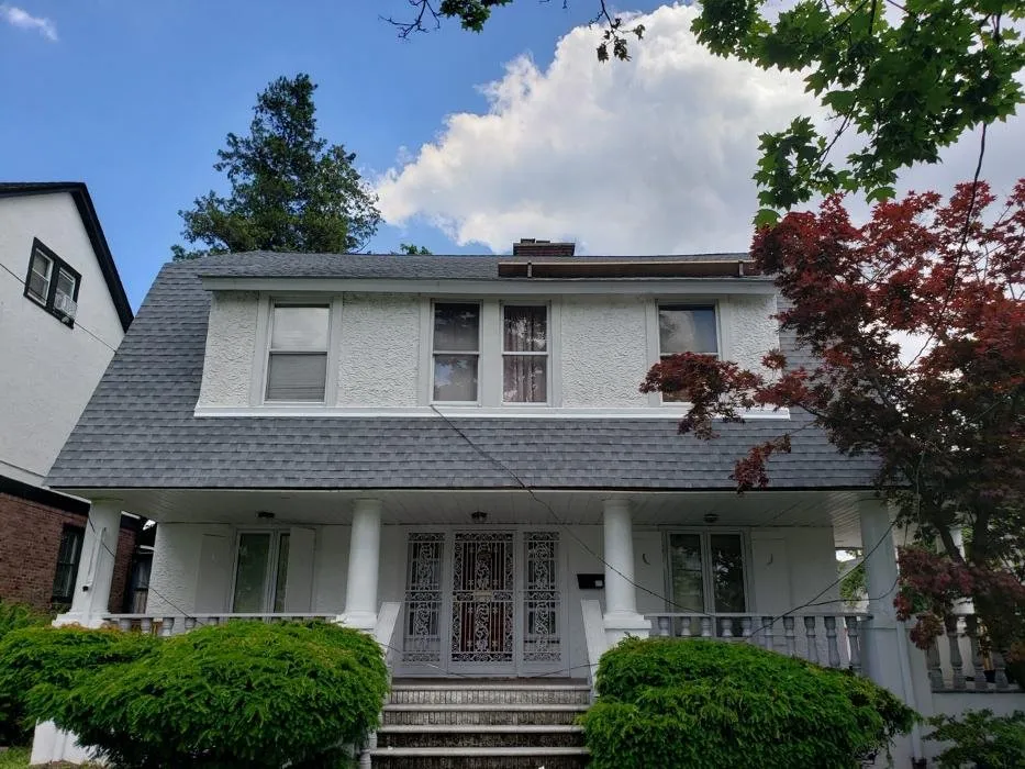 Slide of A Real Advantage