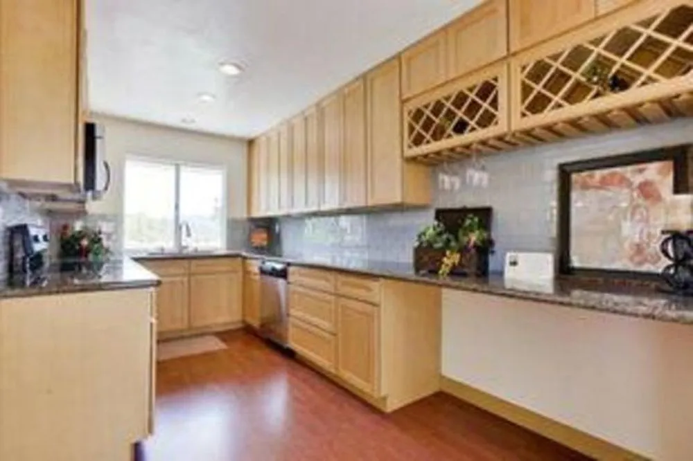 Slide of A Real Advantage