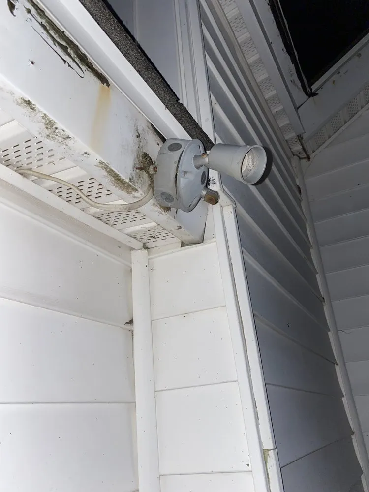 Trusted roof leak repair experts serving Pikeville, NC - A Smooth Home Improvement