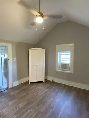 A Smooth Home Improvement Logo