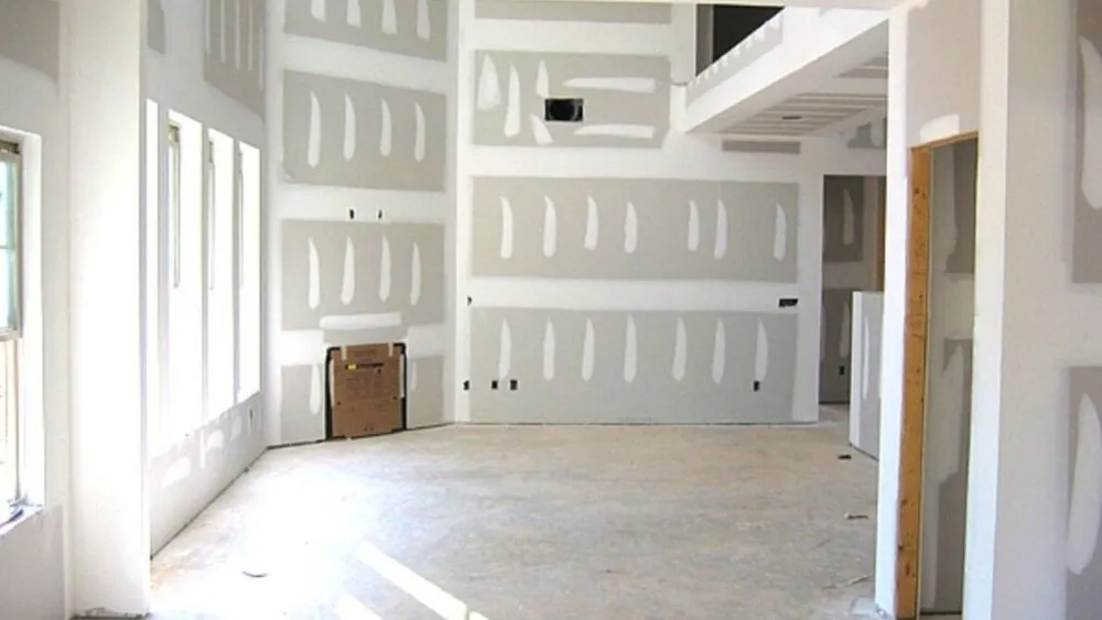 Slide of A to Z Construction and Renovation