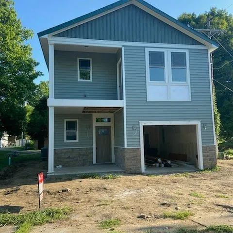 Slide of A to Z Construction