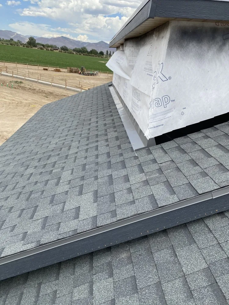 Slide of A to Z Roofing