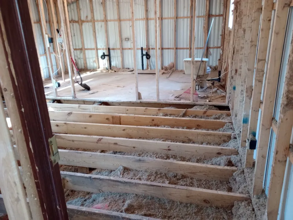 Slide of A. Yoder's Roofing & Construction