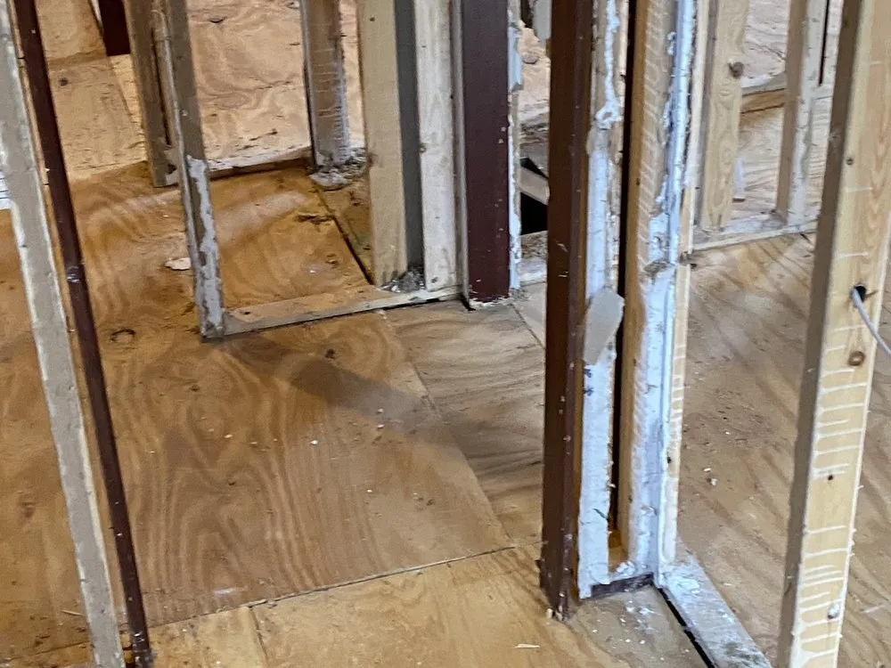 Slide of A. Yoder's Roofing & Construction