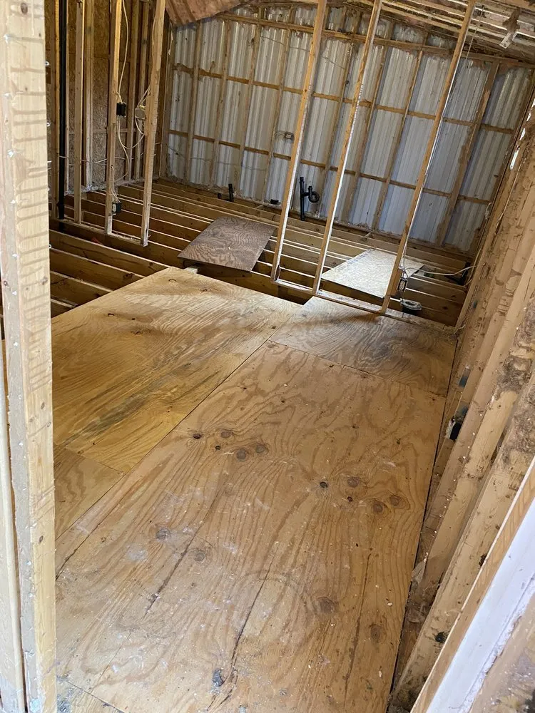 Slide of A. Yoder's Roofing & Construction