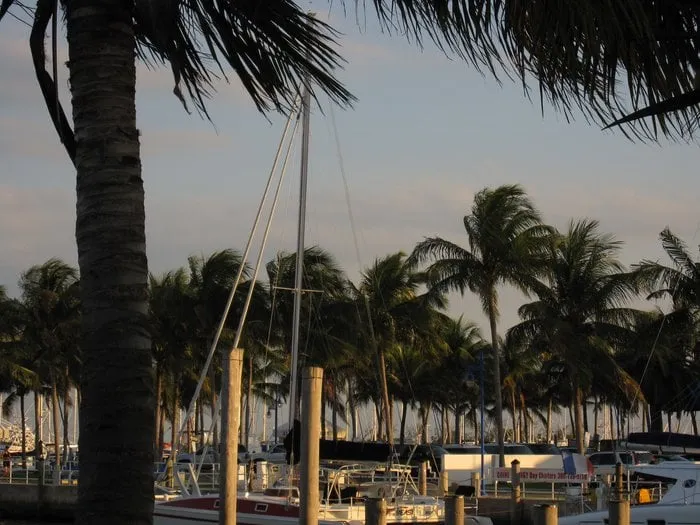 Slide of A Z Santos Construction and Remodeling