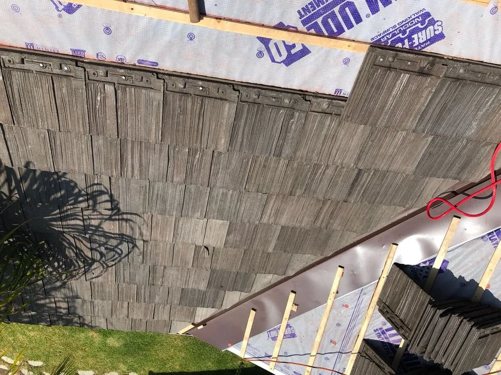 Slide of A1 American Roofing