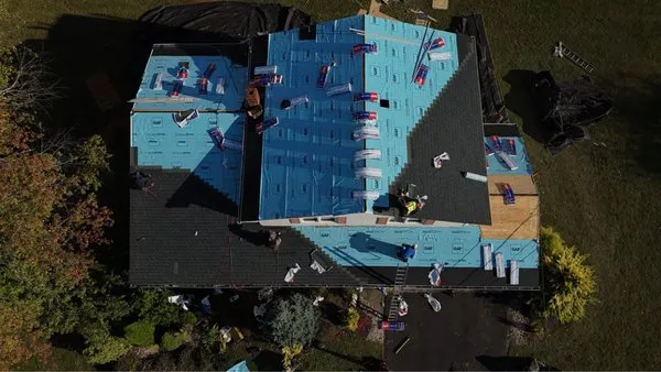 A1 Loyalty Construction Logo