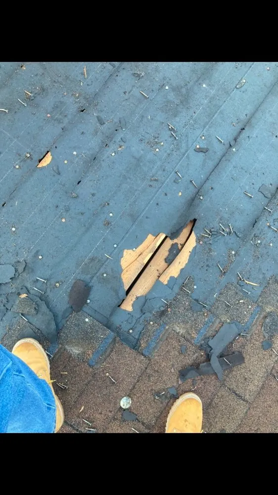 Slide of A1 Roofing & Construction