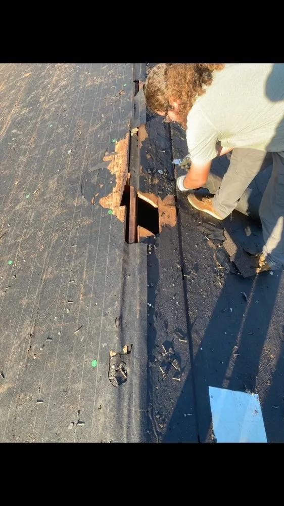 Slide of A1 Roofing & Construction