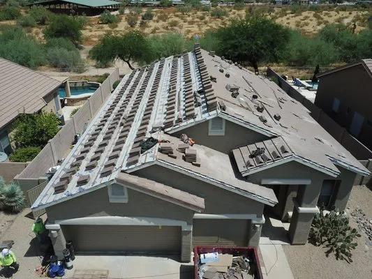 A1 Roofing Specialist Logo