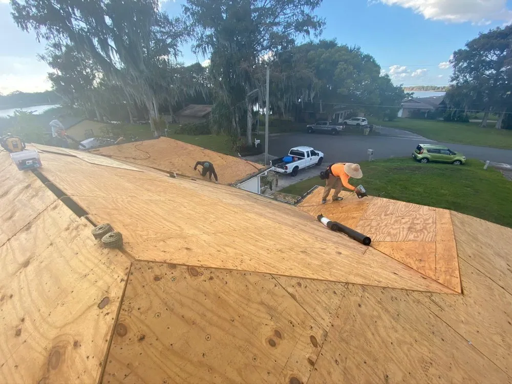 Slide of A2M Roofing