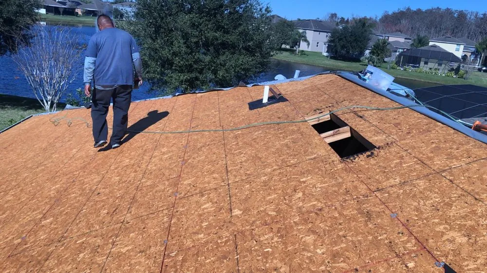 Slide of A2M Roofing