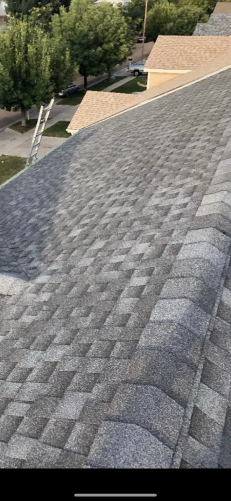 Slide of A2Z Roofing