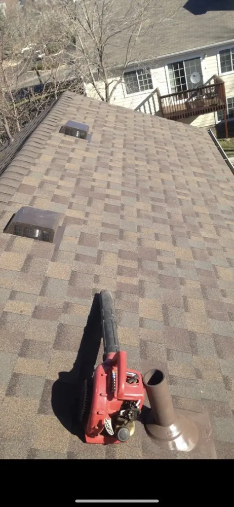 Slide of A2Z Roofing