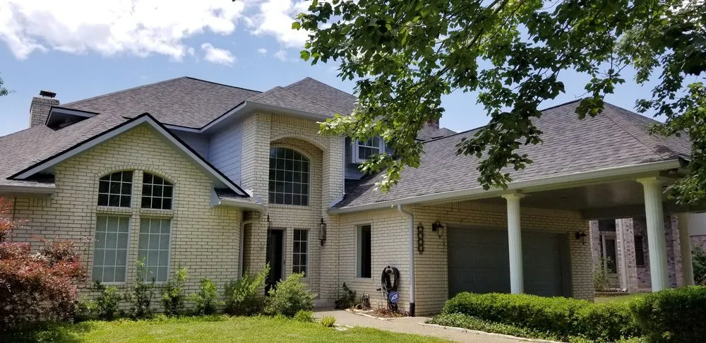 Slide of AA Roofing N Design