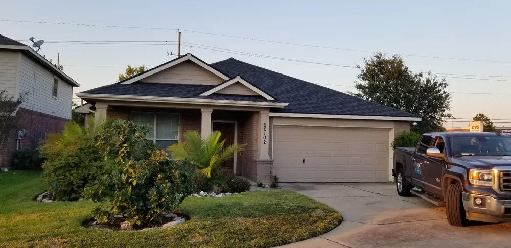 Slide of AA Roofing N Design