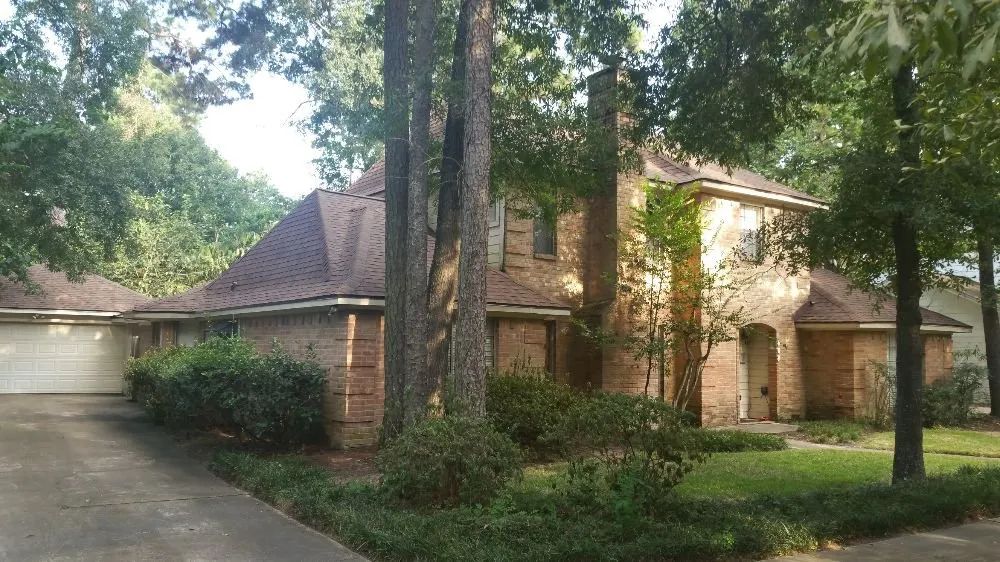 Slide of AA Roofing N Design