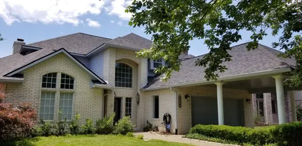 AA Roofing N Design Logo