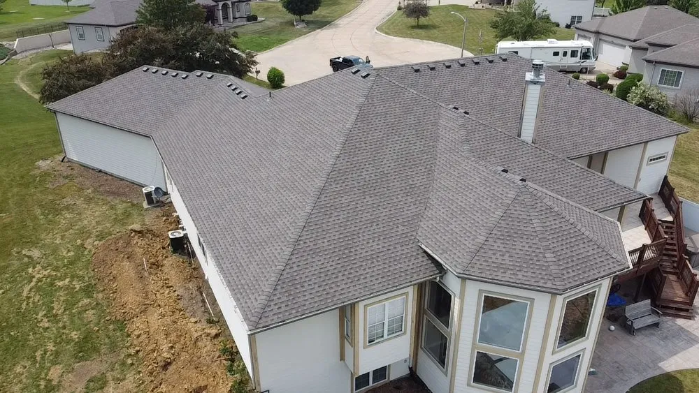 Slide of A&A Royal Contracting