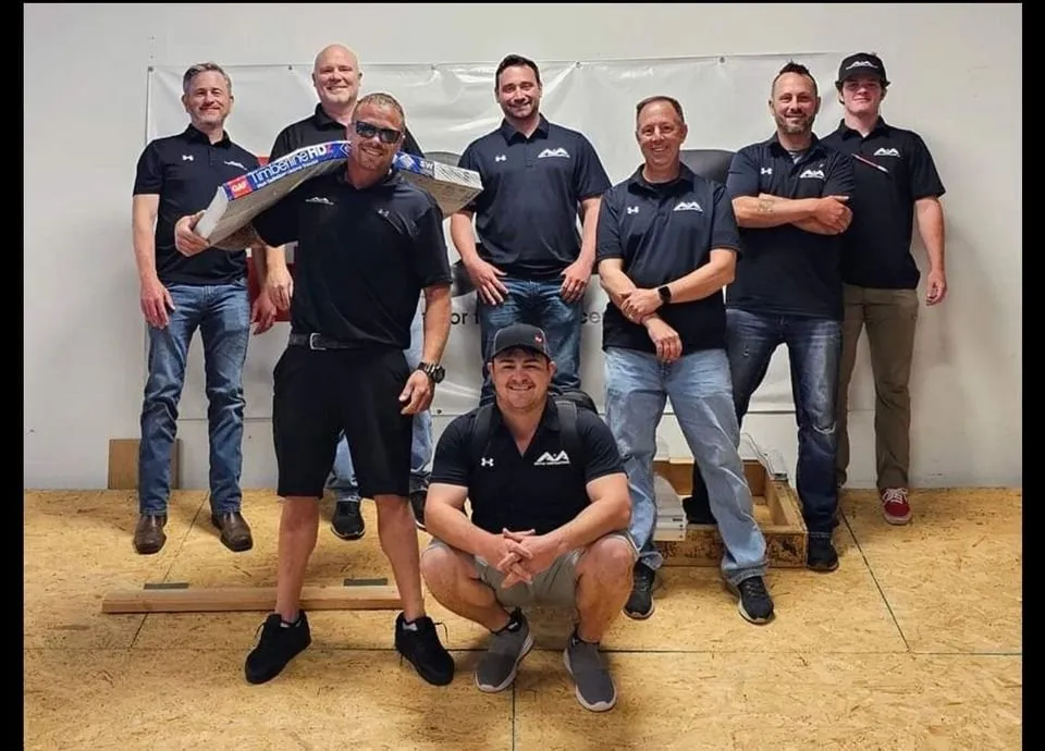 Slide of A&A Royal Contracting