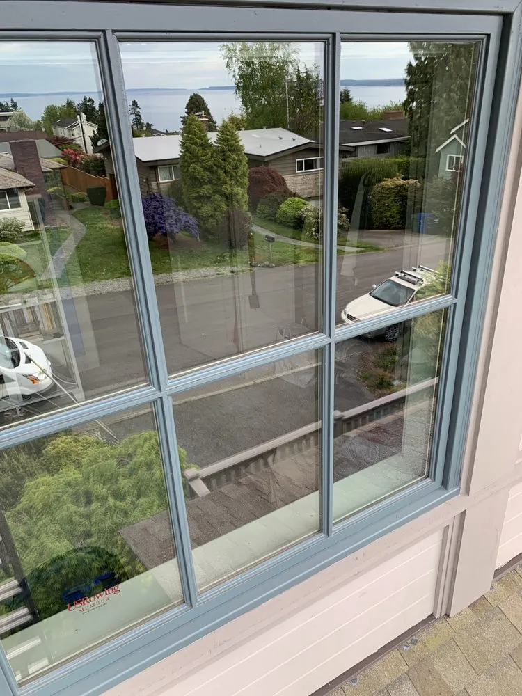 Slide of AA Window and Gutter Cleaning