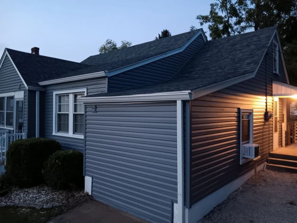 Professional roof repair with free inspection in Magnolia, KY by AAA Construction