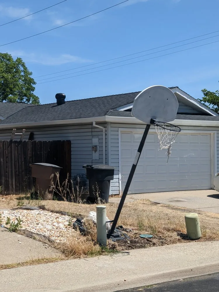 Emergency storm damage roof repair for fast service in Brownsville, CA by AAA Roofing Applicators