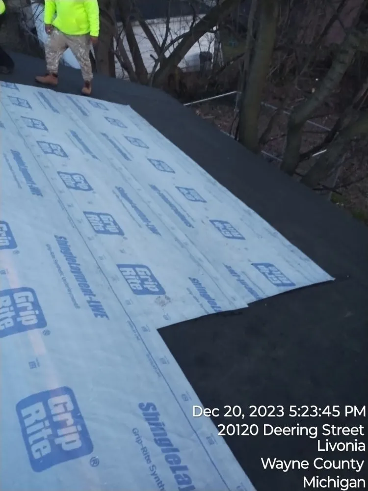 Slide of Aaa Roofing