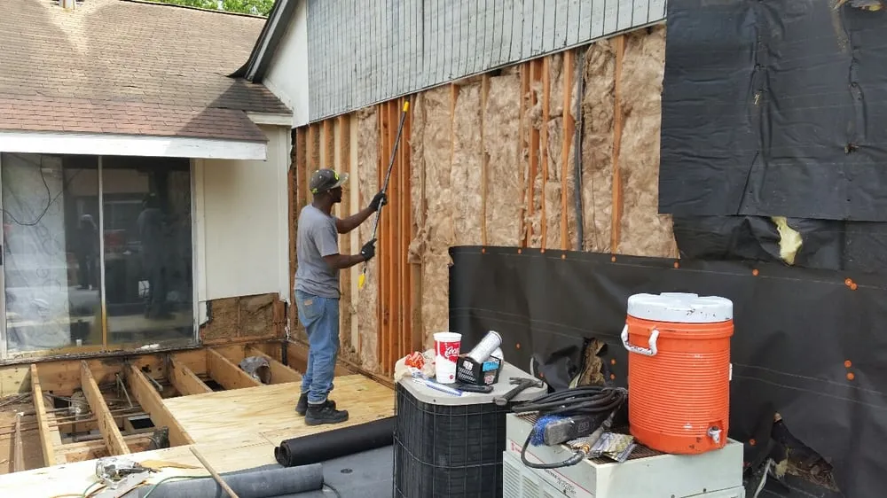 Slide of AAC Roofing & CS