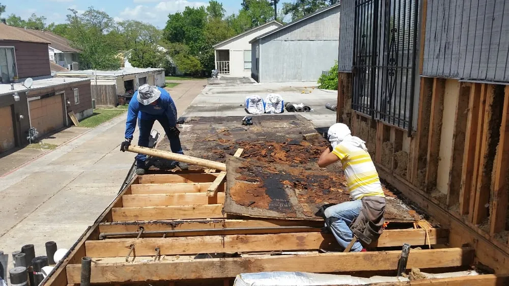 Slide of AAC Roofing & CS