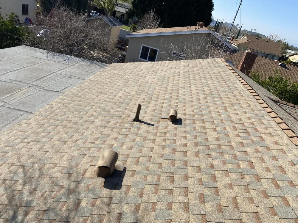 Slide of Aal's Roofing