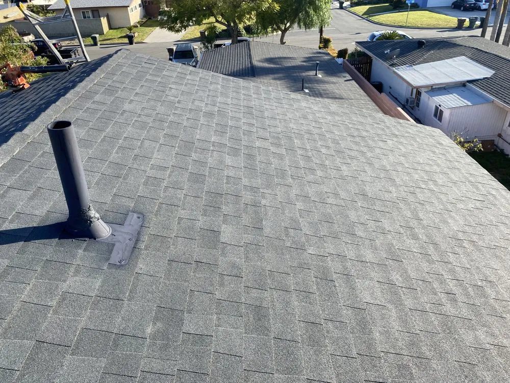 Slide of Aal's Roofing