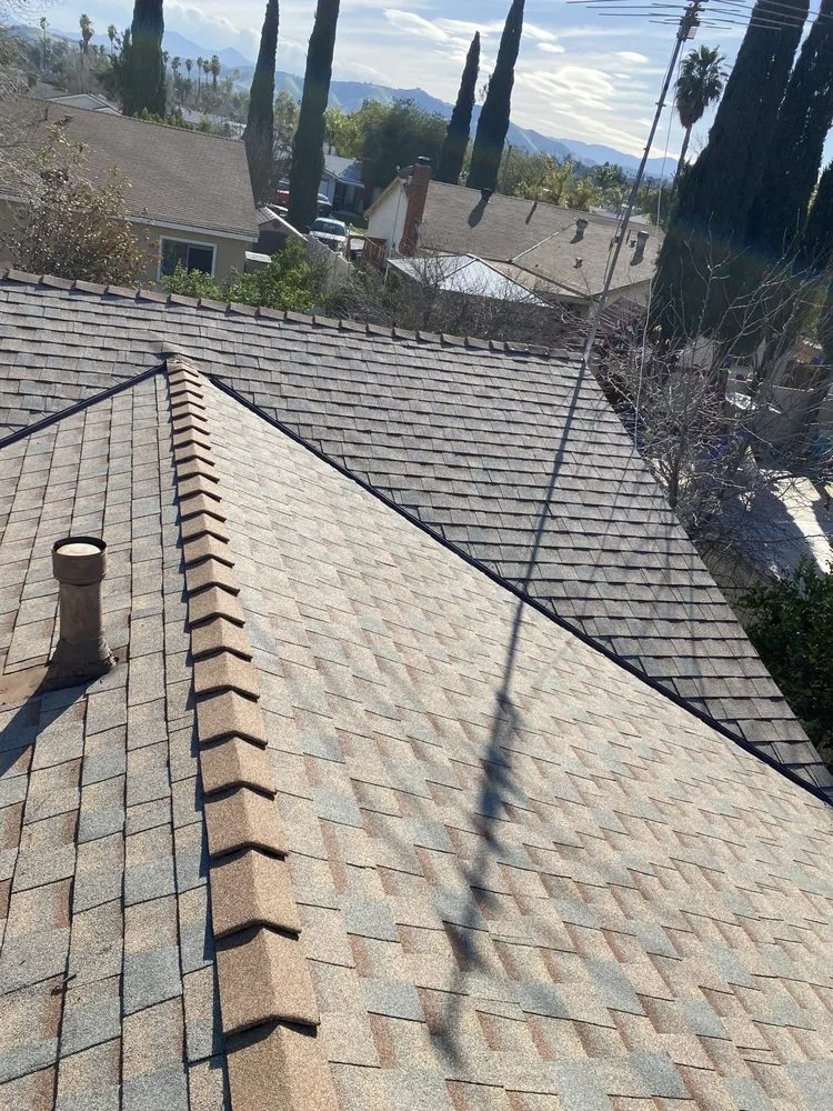 Slide of Aal's Roofing