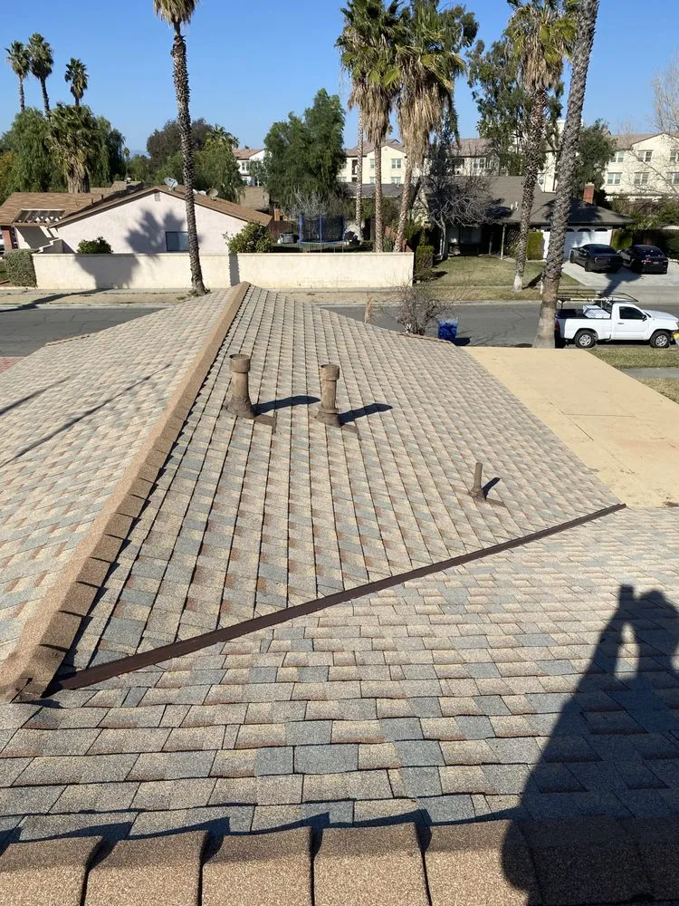 Slide of Aal's Roofing