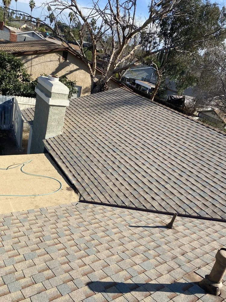 Slide of Aal's Roofing