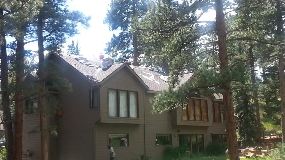 Slide of AAM Roofing