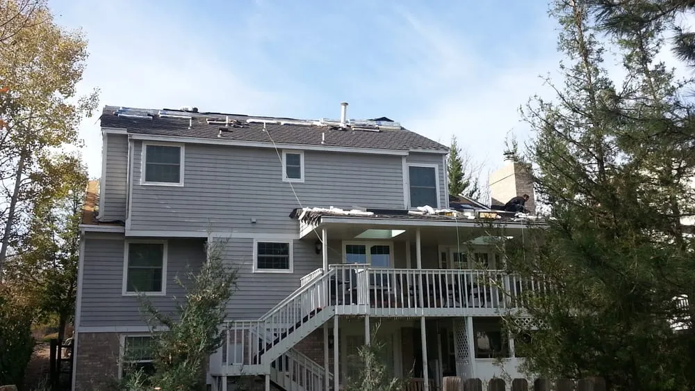 Slide of AAM Roofing