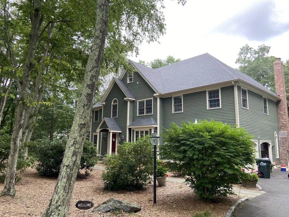 Slide of Aardvark Roofing