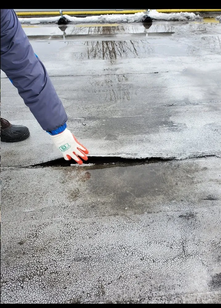 Slide of Aaron Blake Commercial Roofing