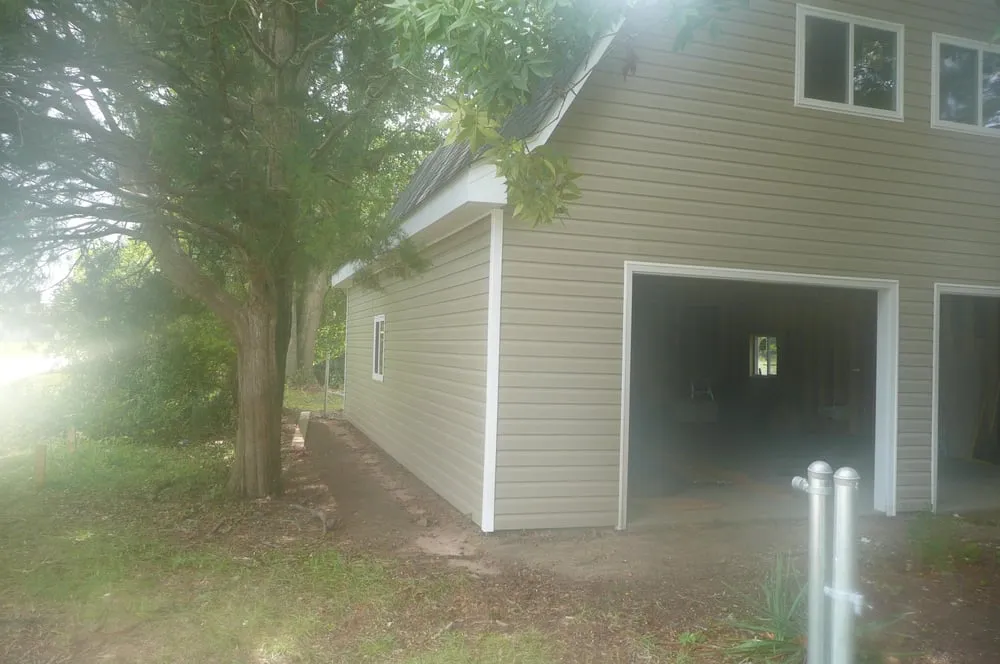 Slide of Aaron Guaranteed Construction