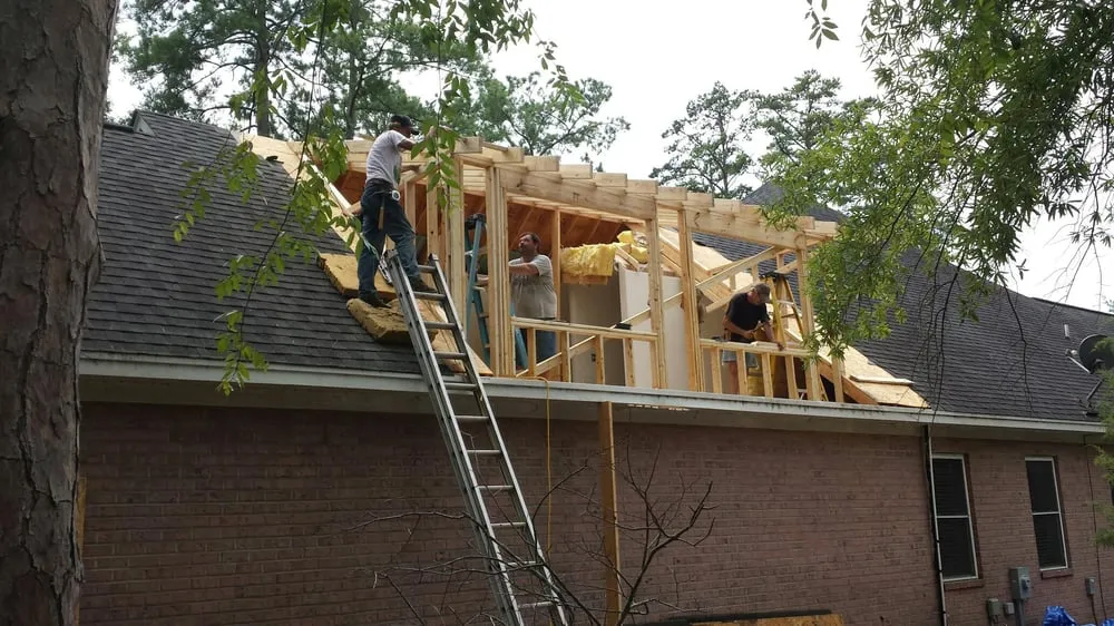 Slide of Aaron Guaranteed Construction