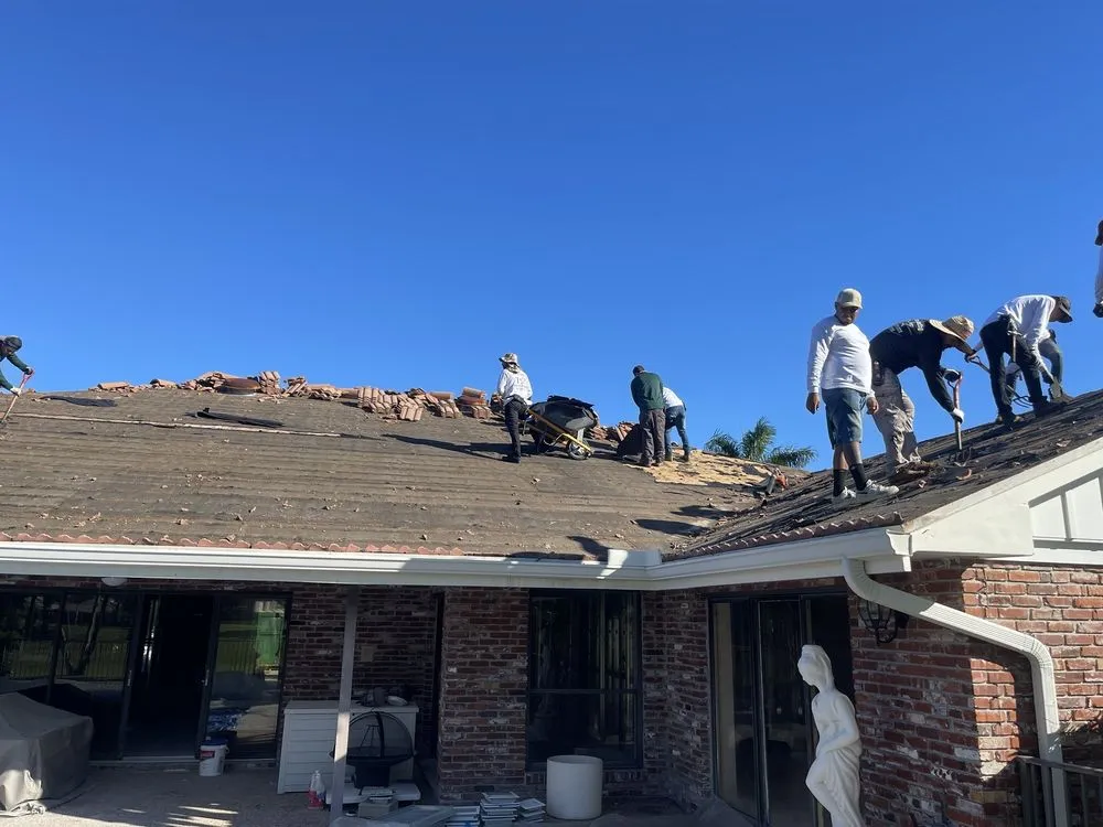 Slide of Aastro Roofing