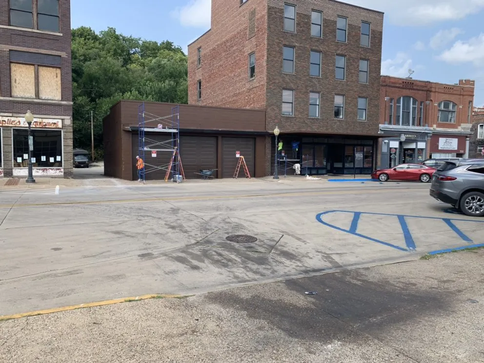 Slide of A&B Roofing and Contracting