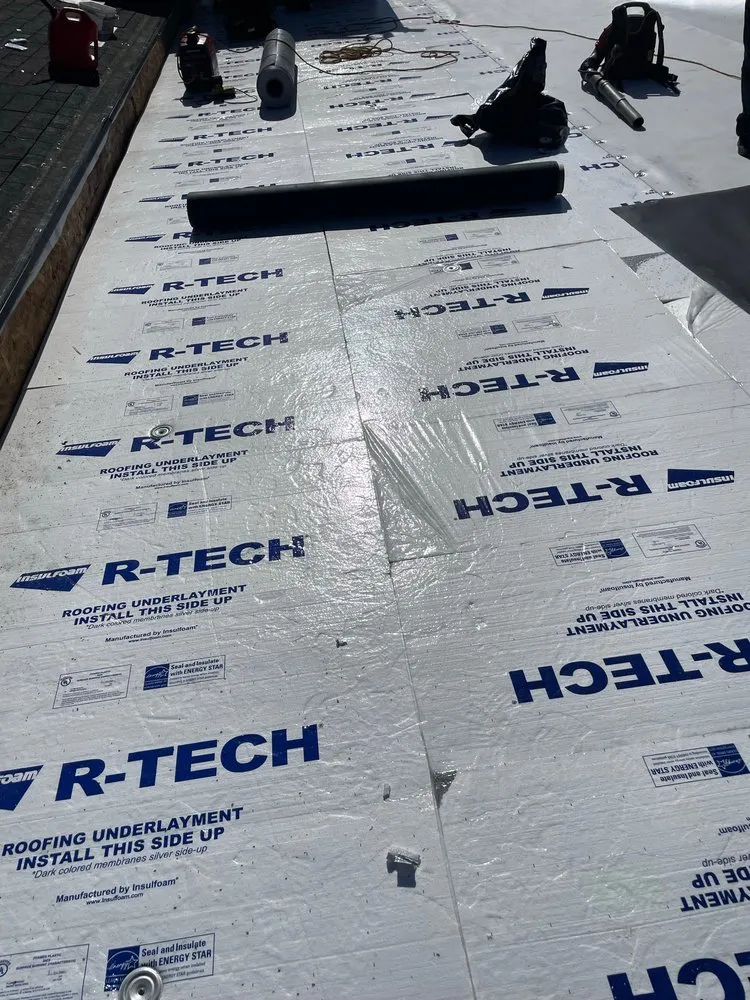 Slide of Abarca's Roofing & Construction