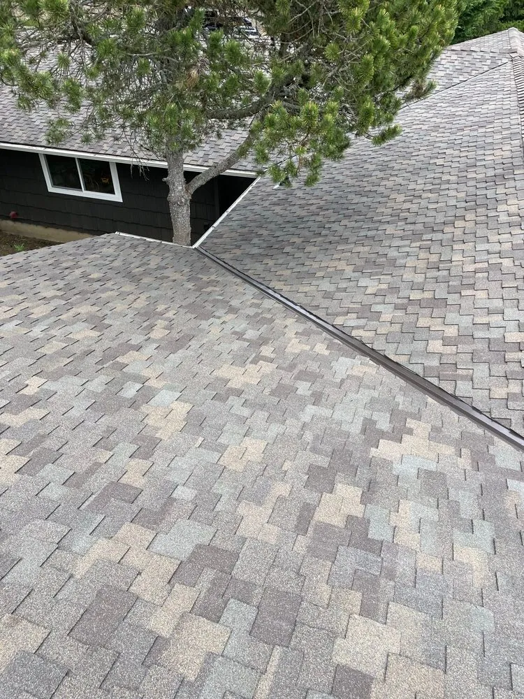 Slide of Abarca's Roofing & Construction