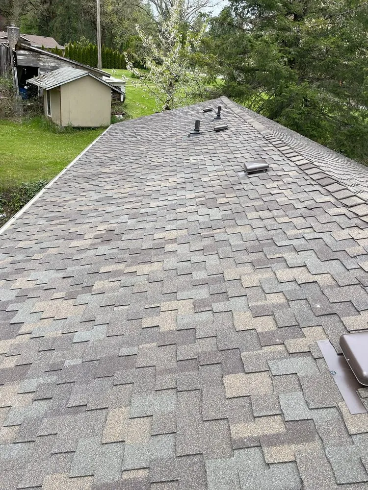 Slide of Abarca's Roofing & Construction