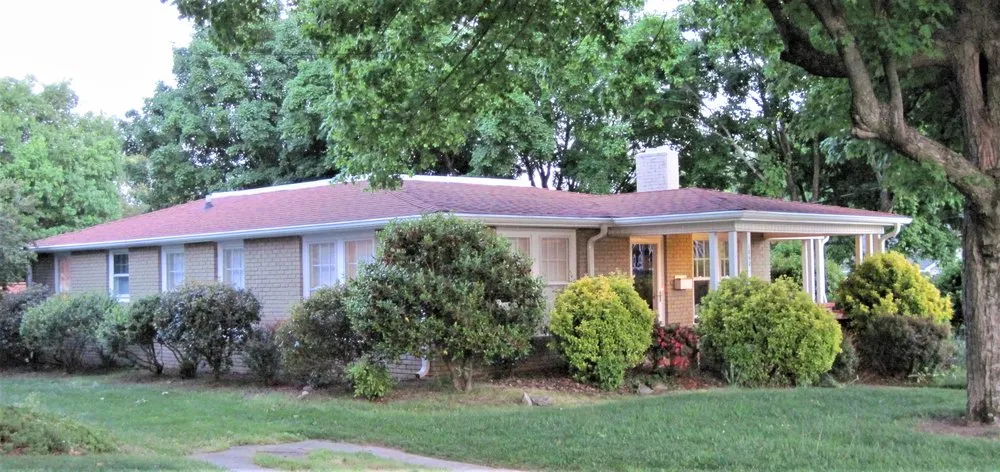 Slide of ABC Roofing and Exteriors